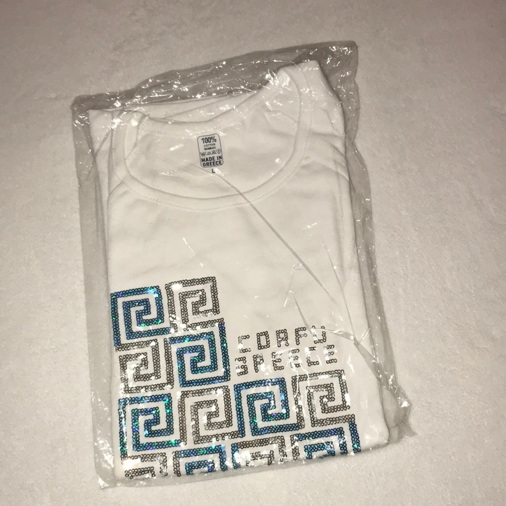 ✅ NWOT Corfu Greece Top